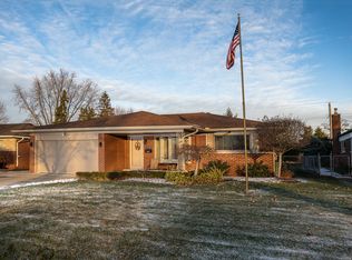 33330 Mina Dr, Sterling Heights, MI 48312