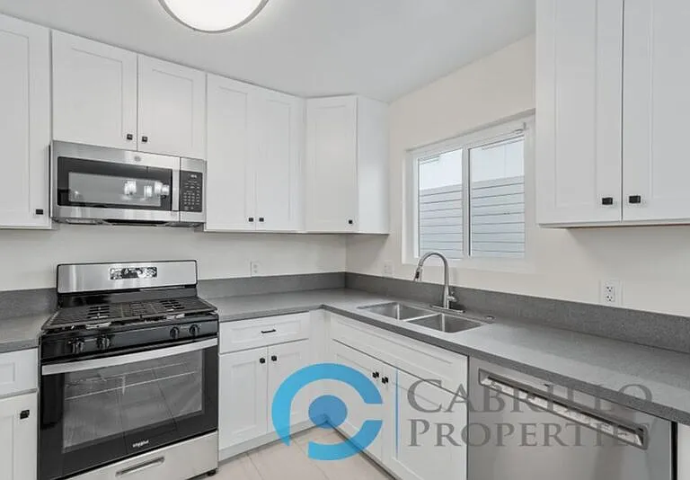 885 Home Ave #A — Photo 15