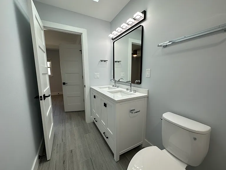 219 Sailfish Dr E — Photo 10