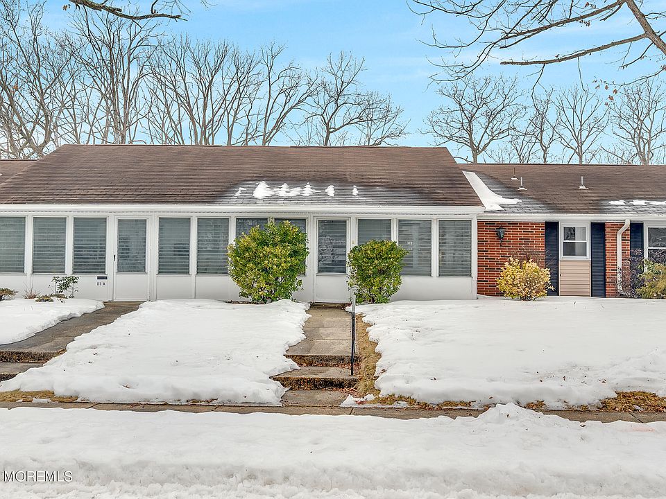 1st image of 111B Edinburgh Lane