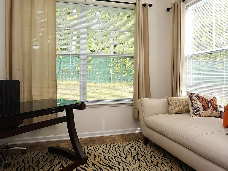 The Kensington at Halfmoon — Photo 30