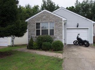 1042 Parkside Dr, Georgetown, KY 40324