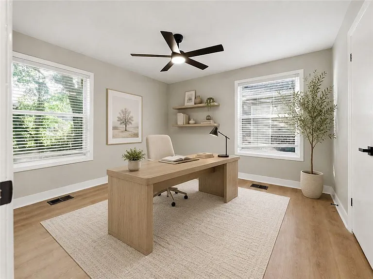 311 Henry Aaron Ave SW — Photo 8