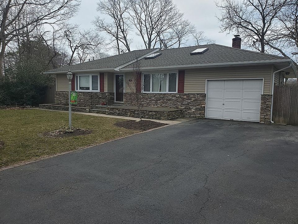 1st image of 14 Westbury St