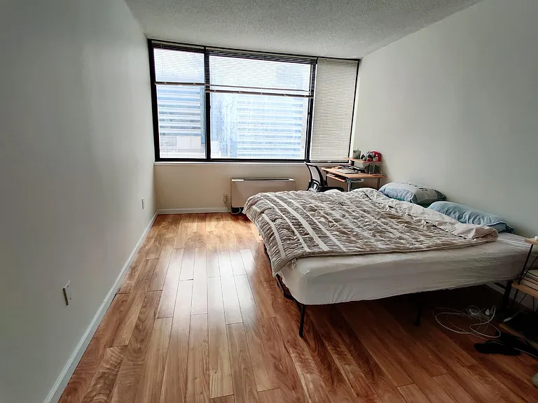45 River Dr S #1403 — Photo 11