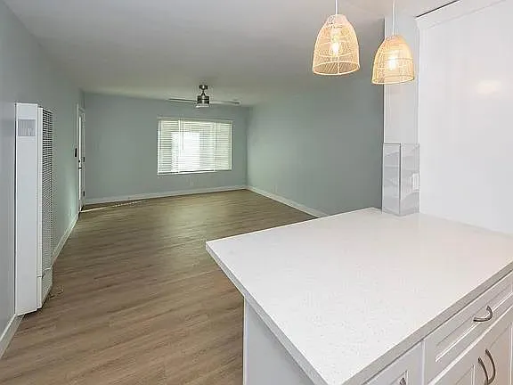 418 N Broadway #418.3 — Photo 30