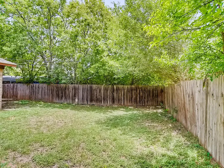 8513 Dryfield Dr #B — Photo 24