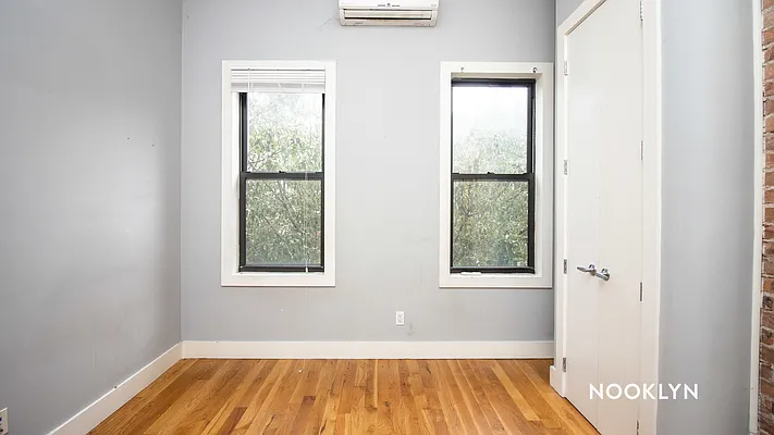 Rented by Nooklyn NYC LLC | media 7