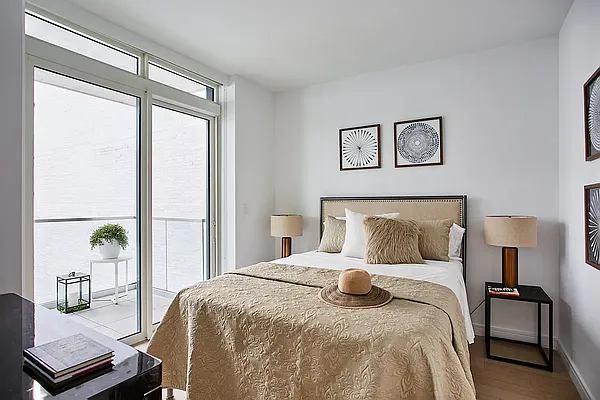 Rented by MOTION New York | media 9