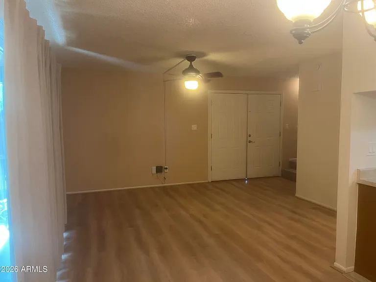 5902 W Townley Ave — Photo 26