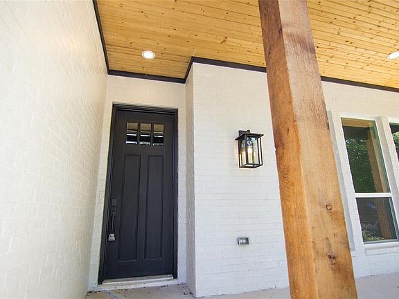 2nd image of 5820 Trigg Dr