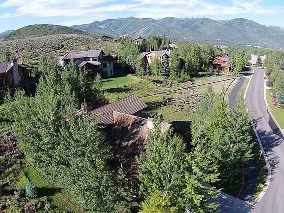 4th image of 3144 Round Valley Way