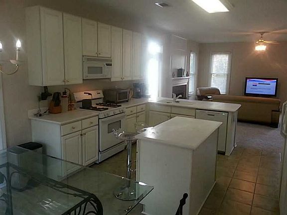 4th image of 3361 Linton Ln