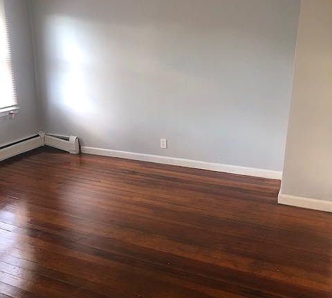 4th image of 94 Upton St Floor 2