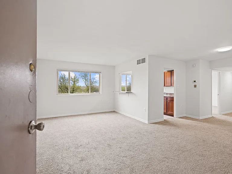 2512 Queens Chapel Rd #203 — Photo 5