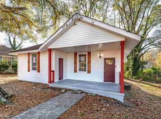 1108 S Broad St, Monroe, GA 30655