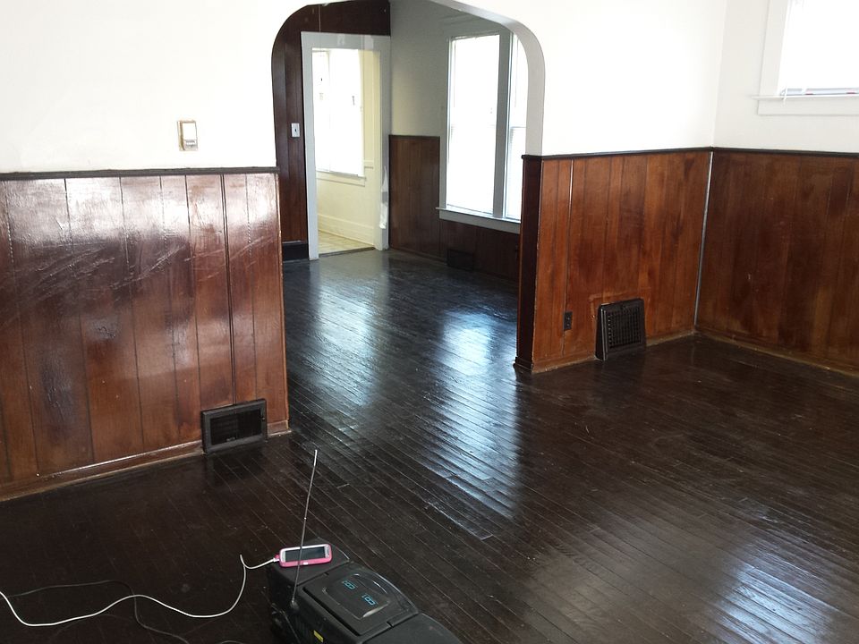 2nd image of 8956 Mackinaw St #58