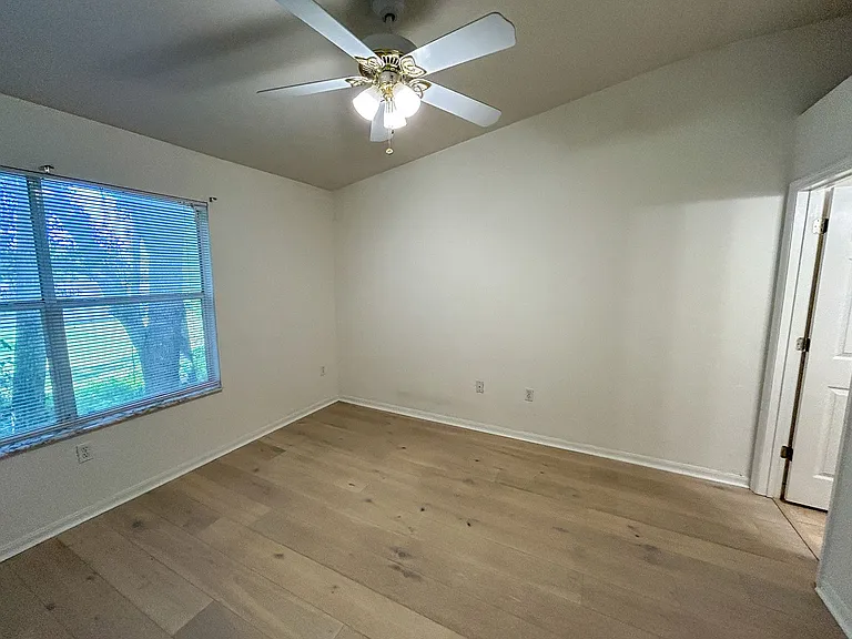 4415 SW 34th St #803 — Photo 18