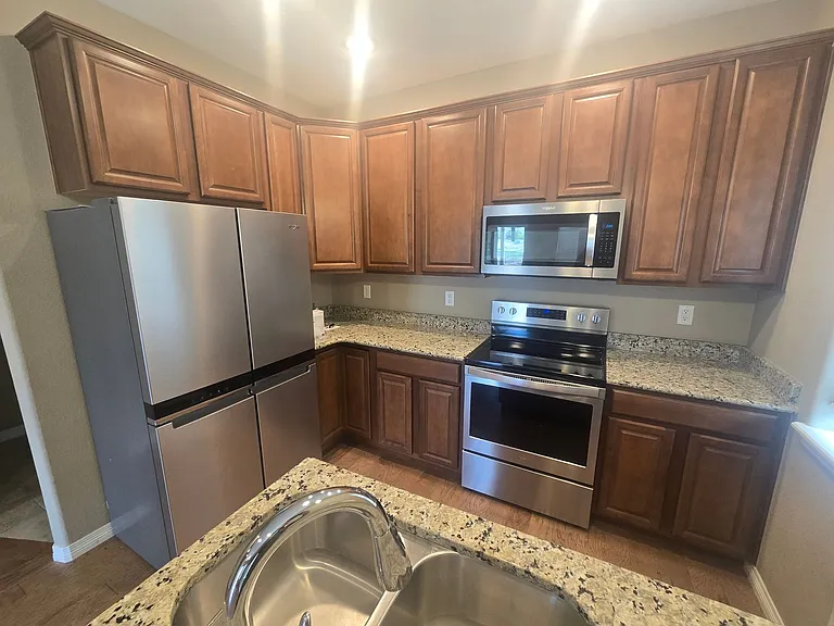 2421 Ridge Top Dr #5 — Photo 9