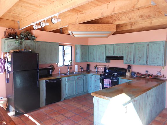 4th image of 437 W Geary Heights Drive