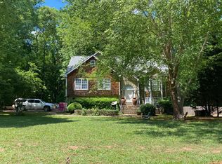 5735 Rolling Oaks Cir, Cumming, GA 30040