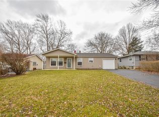 4517 Burkey Rd, Youngstown, OH 44515