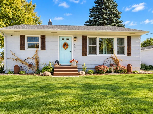 301 SE Oak St, Brownsdale, MN 55918