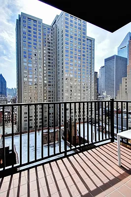 Rented by City Connections Realty | media 14