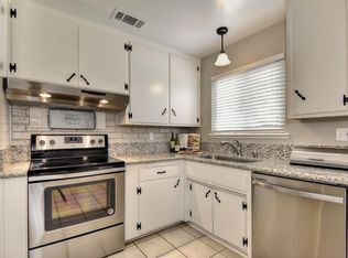 6963 Calaveras Ct, Sacramento, CA 95828