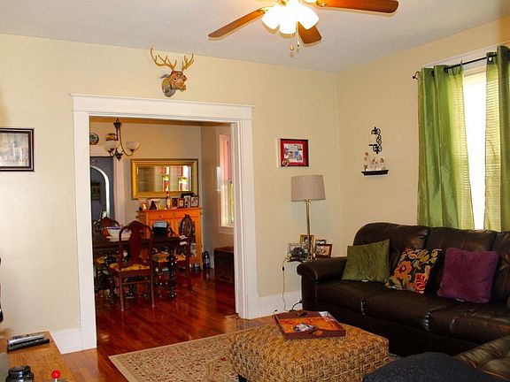 5th image of 609 Mansfield Ave