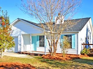 1302 Lawton Ct, Moncks Corner, SC 29461