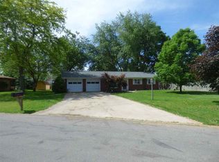 4805 W Peachtree Ln, Muncie, IN 47304