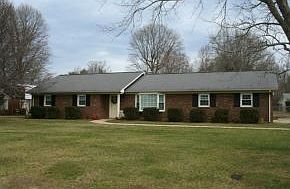 2nd image of 2061 Northcrest Dr