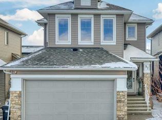 97 W Evanspark Gdns NW, Calgary, AB T3P0G7