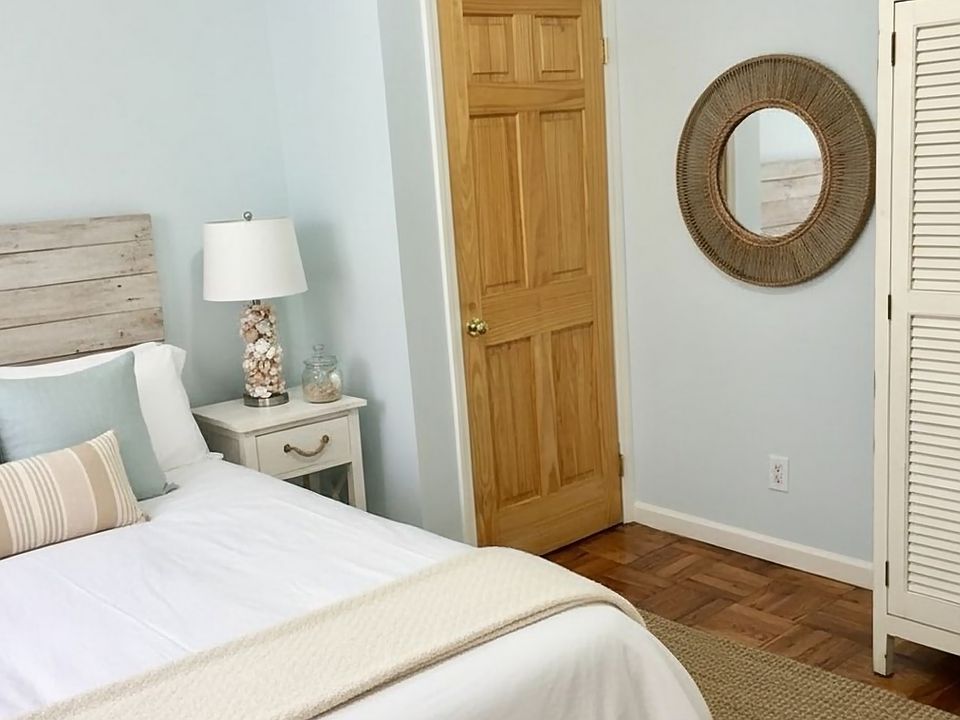 1st image of 433 S Manhattan Pl #1