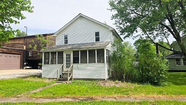 1st image of 4729 E Prospect St