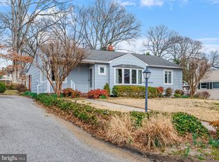 1412 Amphibian Dr, Pasadena, MD 21122