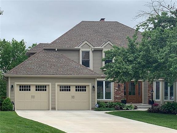2nd image of 2101 Green Meadow Ct