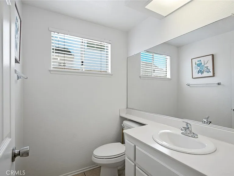 11432 Cardiff Ln — Photo 17