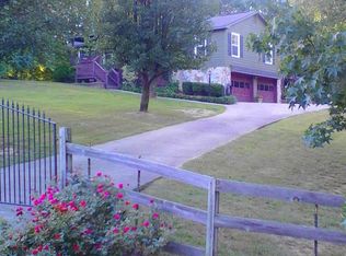 450 Creek Ridge Dr SE, Fairmount, GA 30139