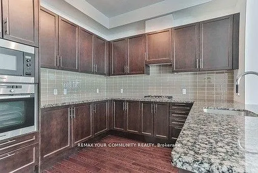 39 Queens Quay E #815 — Photo 24