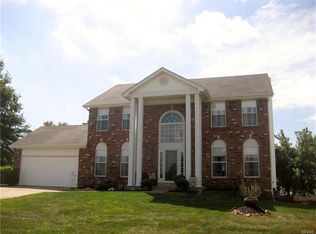 10 Coach Line Dr, O'Fallon, MO 63368
