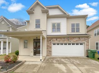 532 Hadlow St, Fuquay Varina, NC 27526