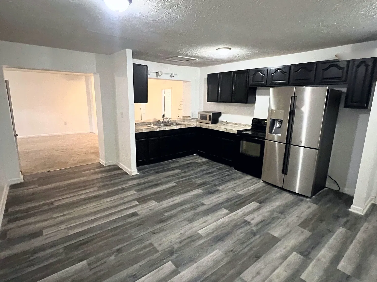 463 N Lasalle St — Photo 3