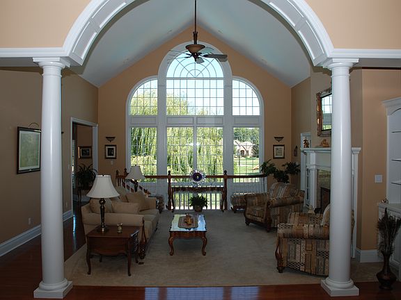 2nd image of 5313 Fox Crest Dr