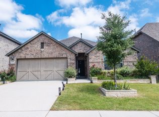 5909 Pensby Dr, Aubrey, TX 76227