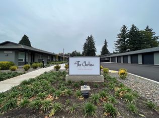 5900 SE King Rd #22, Portland, OR 97222