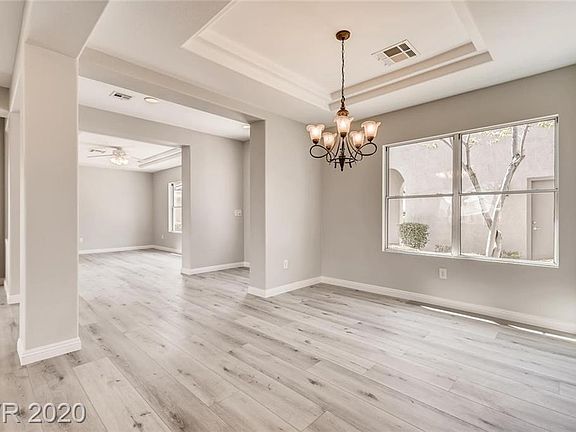 4th image of 10274 Sofferto Ave
