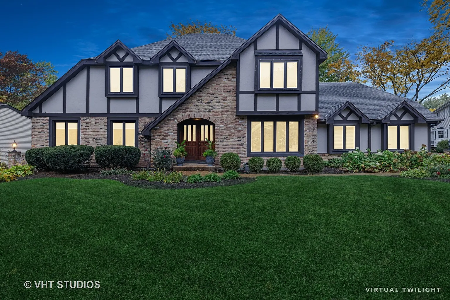 2S540 White Birch Ln photo 1