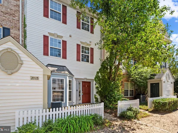 2015 Cooper Point Ct, Odenton, MD 21113